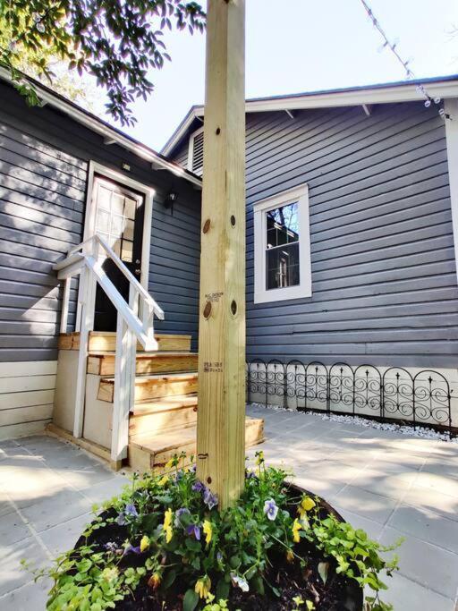 Honeycomb Gem, Beautifully Designed & Near Downtown Thomasville Luaran gambar